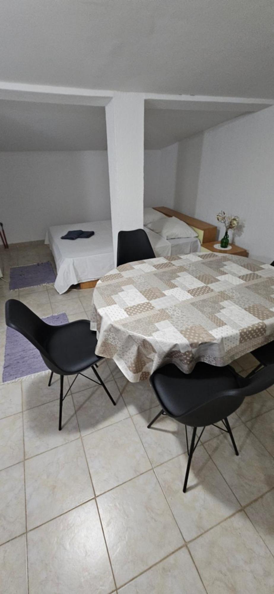 Apartments Hugo Малинська Номер фото